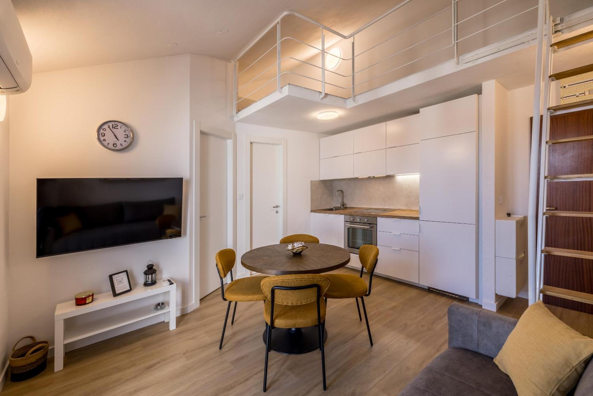 Bolotel Family & Studio Stay Exteriér fotografie